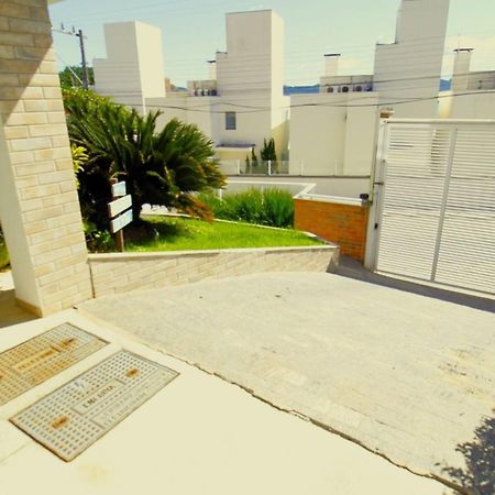 1079 - Apartamento Com Vista Para O Mar Em Bombinhas Eksteriør billede